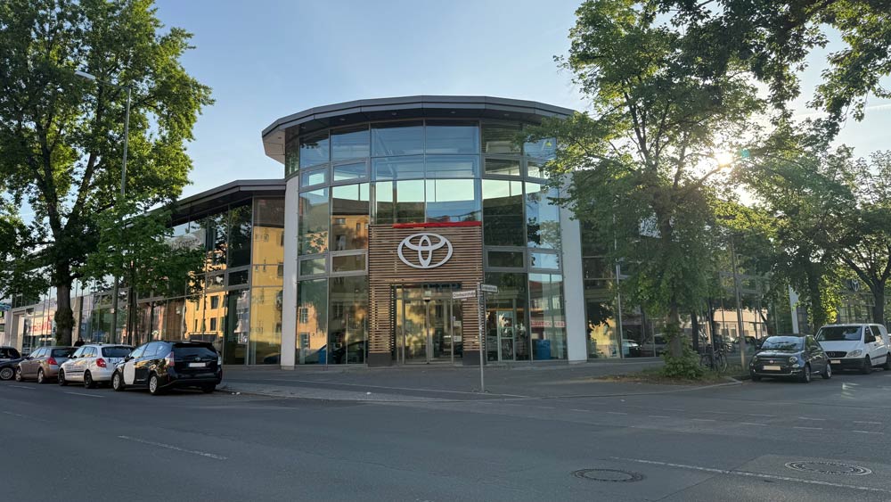 MCF Reinickendorf - Ollenhauer Str. 9–13 13403 Berlin