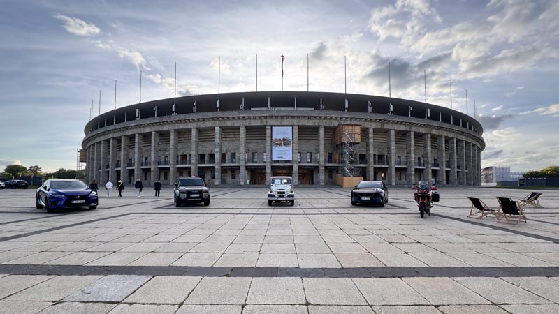 50 Jahre Motor Company: Die Fachzeitschrift „Autohaus“ war bei der Feier im Berliner Olympiastadion dabei. 50 Jahre Motor Company: Die Fachzeitschrift „Autohaus“ war bei der Feier im Berliner Olympiastadion dabei.